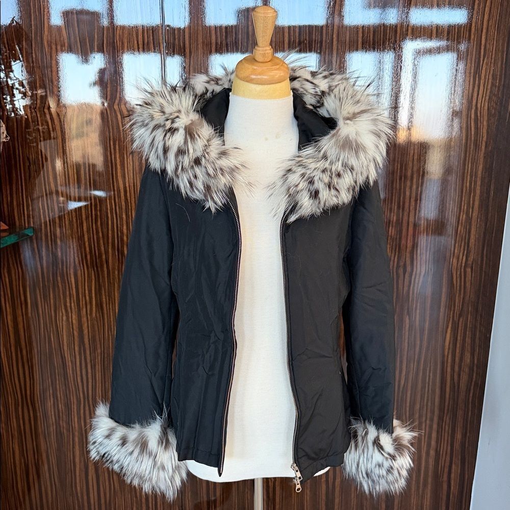Elegant Black  Fur Trim Puffer Jacket